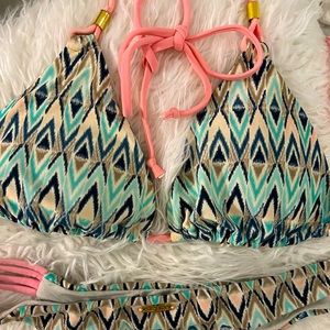 Body Glove bikini, medium, two piece